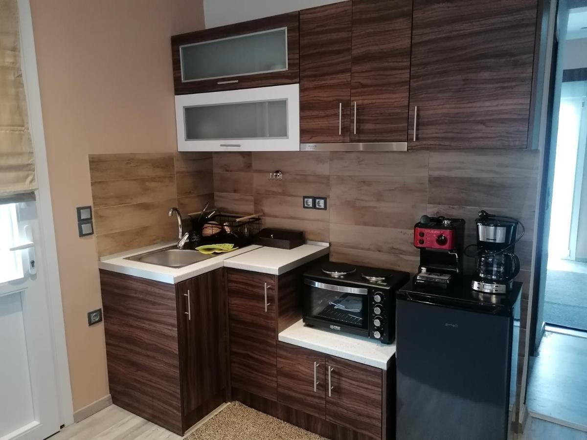 Εκαli Rooms Apartments Καλέντζι Εξωτερικό φωτογραφία